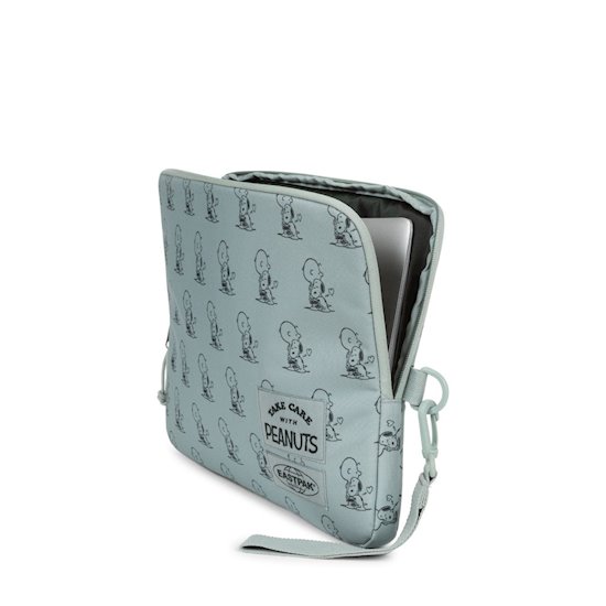 Blanket M EK000424 Peanuts x Eastpak mint
