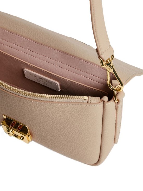 Coccinelle AAU4K1202 C-Me Lock sandshell